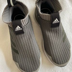 Adidas Little boy shoe